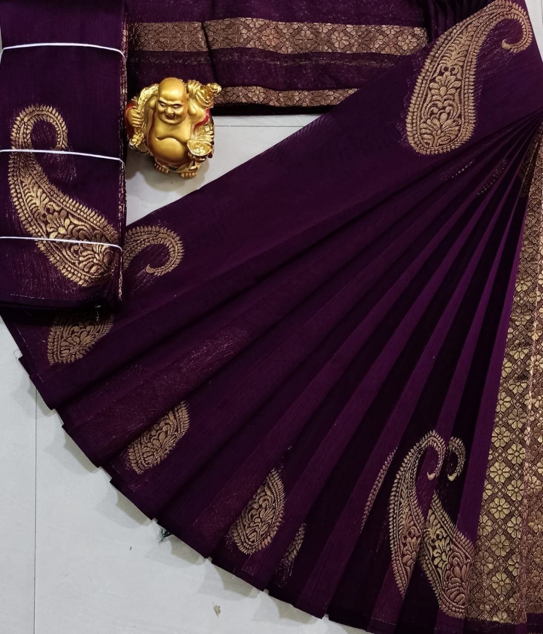 Soft Silk Saree with Paisley Zari Motifs